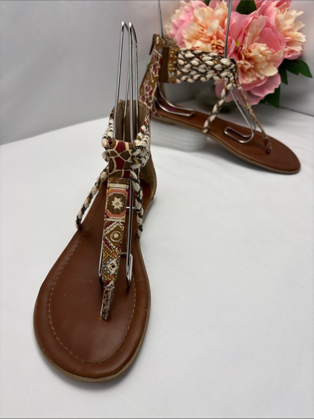 bp Womens 6 Multi Texture Brown and Beige Braided T-Strap Sandals#475